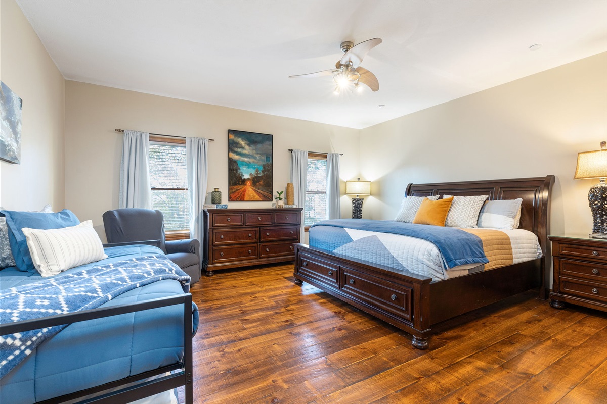 Main Level King bedroom #5 w/ ensuite bath