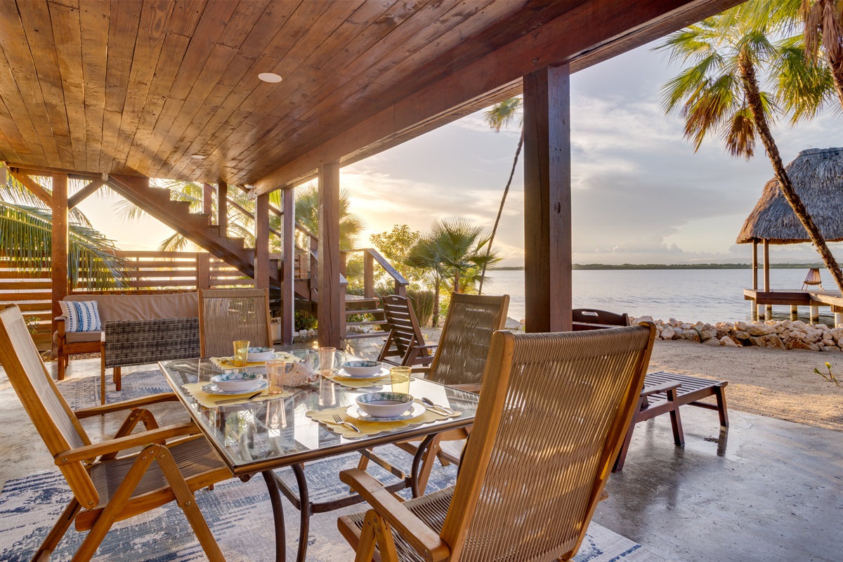 Downstairs Outside Living