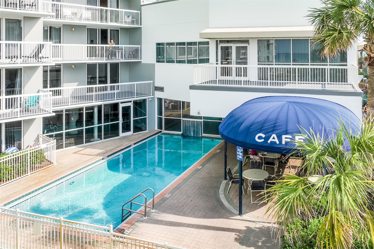 Cafe near heated third pool