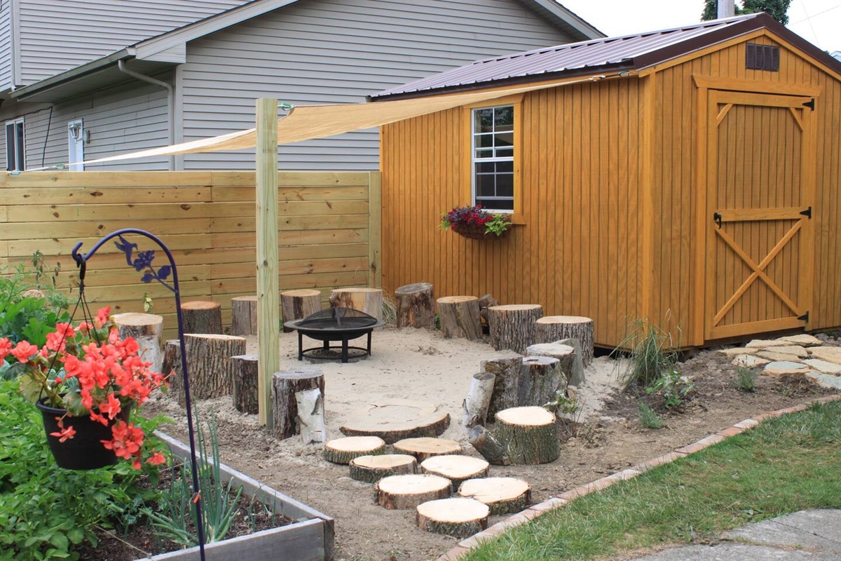 Family-friendly outdoor space!