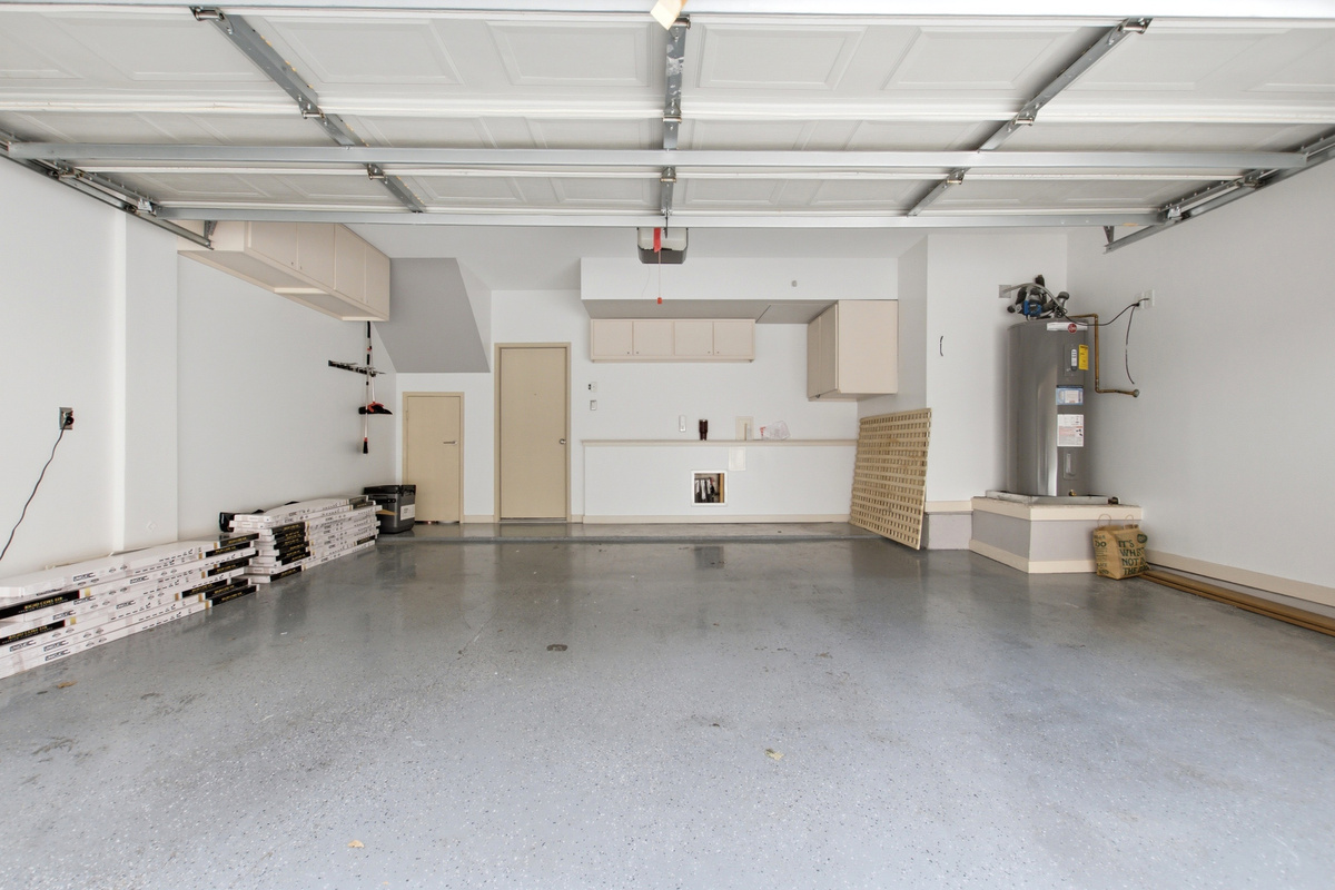 Ample space for your vehicles and gear unpack and start your adventure in Dallas!