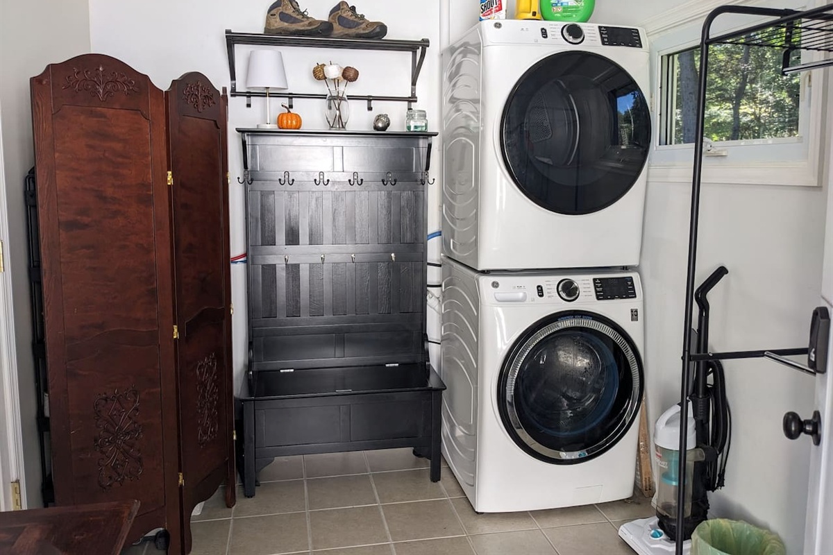 Enjoy a large efficient washer and dryer after a long wet day in the lake or on the slopes.