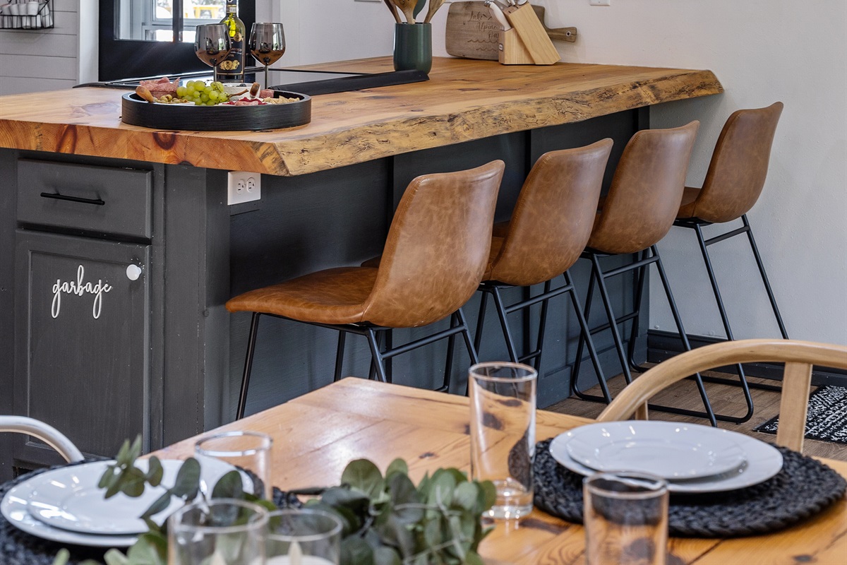 Designed for connection, the open-concept layout keeps everyone together whether you're cooking, dining, or relaxing.
