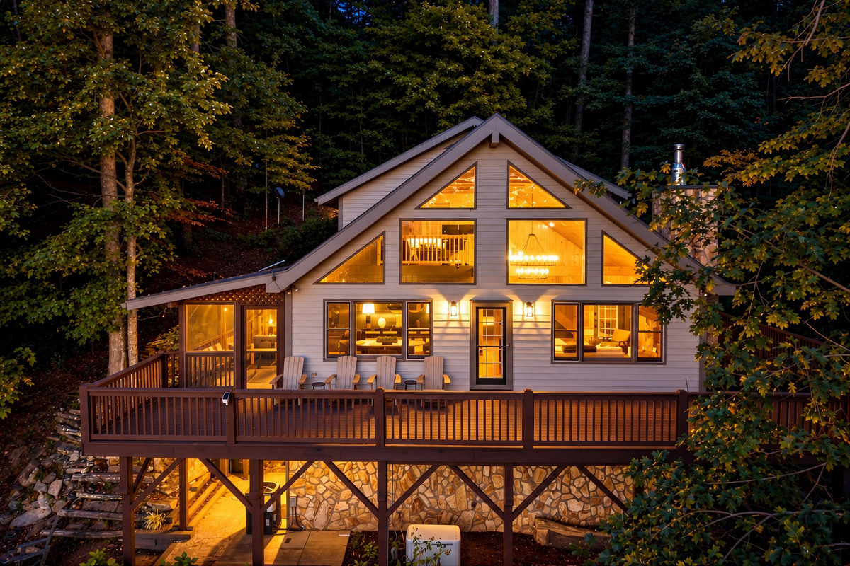 Enjoy Summer evenings at Smoky Belle