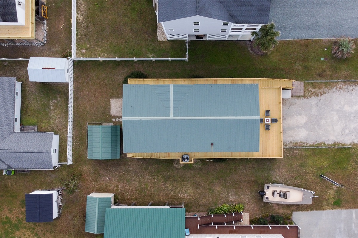 Entire Home with Plenty of Parking