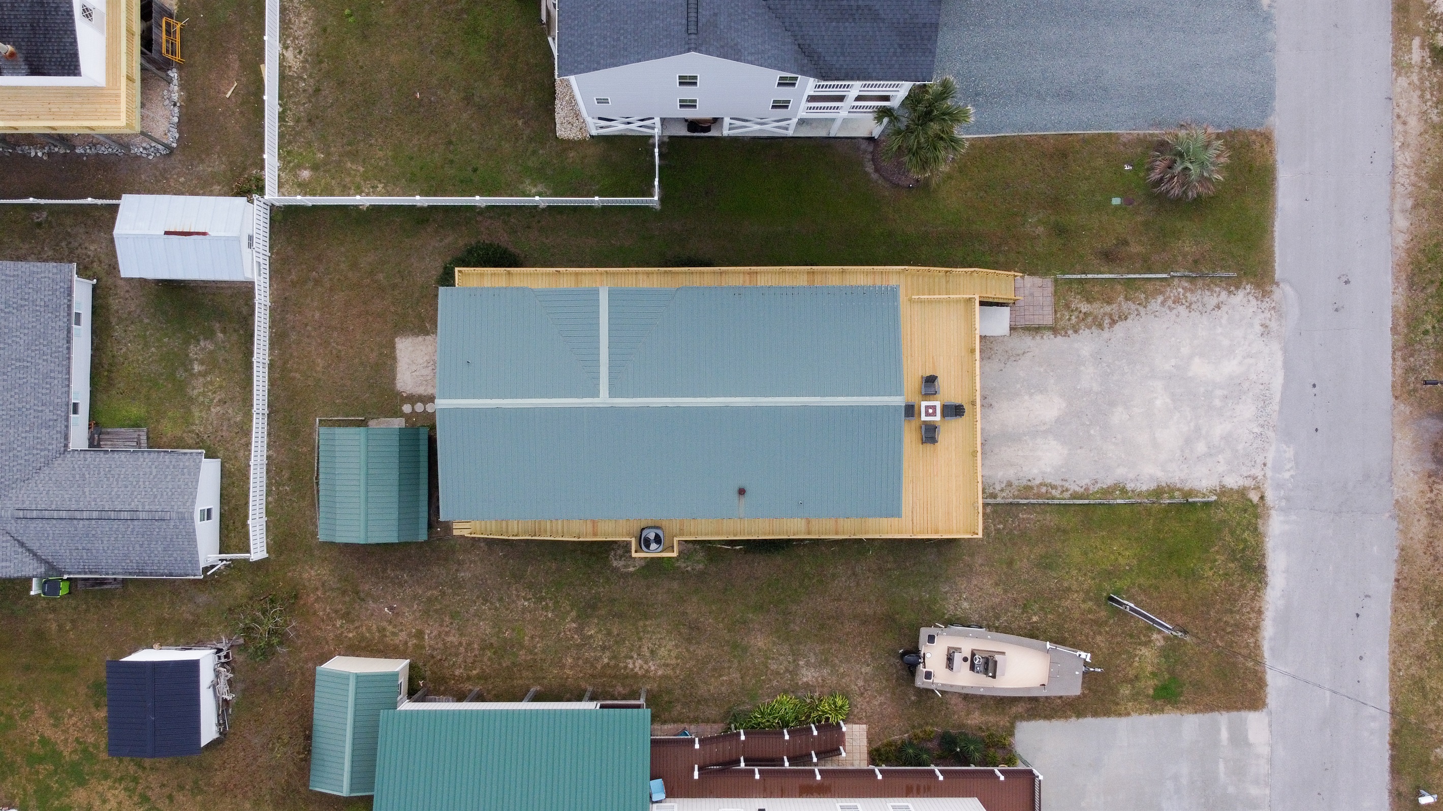 Entire Home with Plenty of Parking