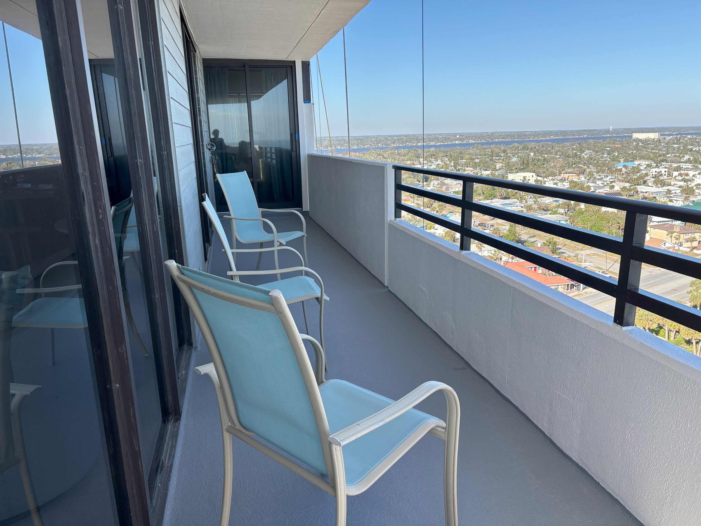 Side balcony facing north west
