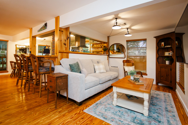 Curl up on the couch and watch the Sandhill Cranes from the windows. 