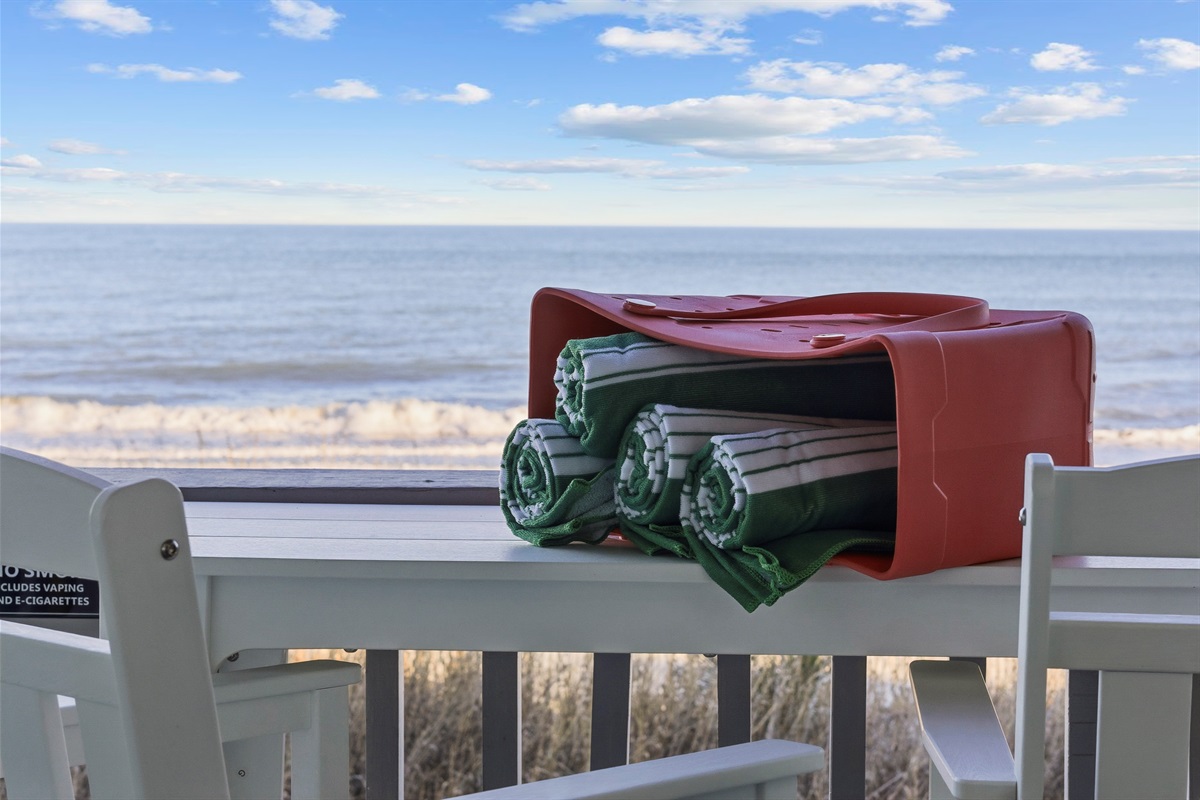 Beach towels and beach bag for your use!