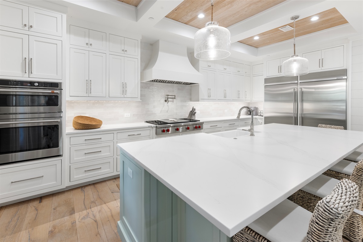 Kitchen (1st Floor)