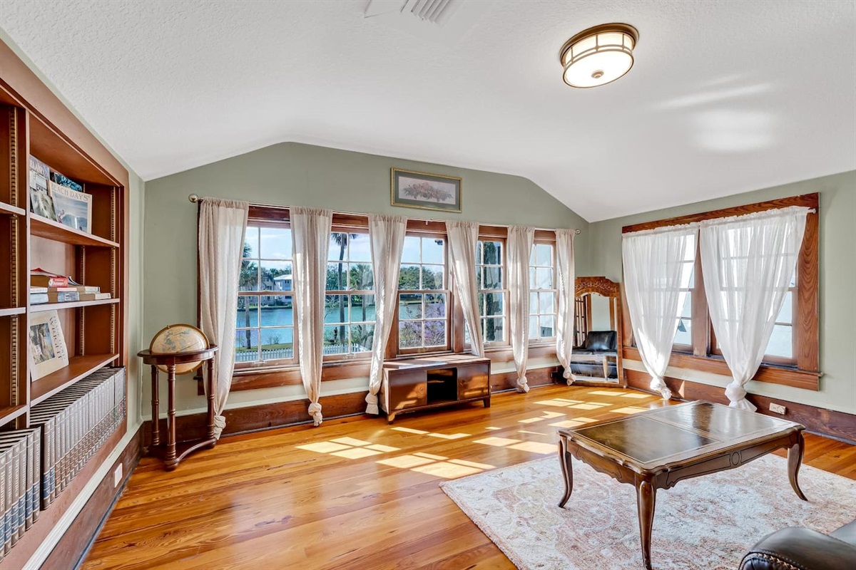 Sitting Room with Queen sleeper sofa