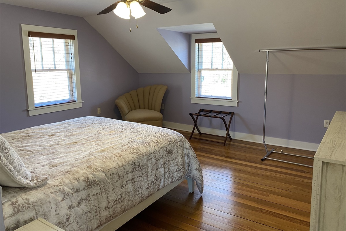Upstairs 2nd bedroom
