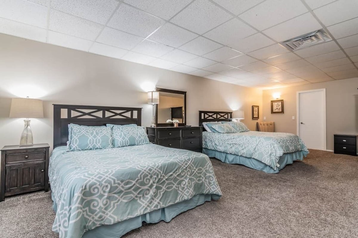 Bedroom 4 with ensuite