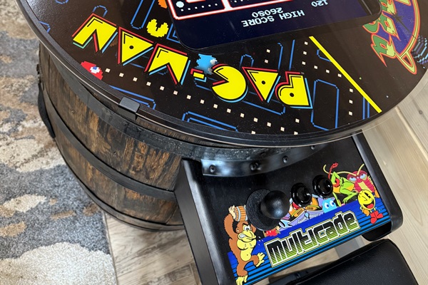 New two person arcade game!