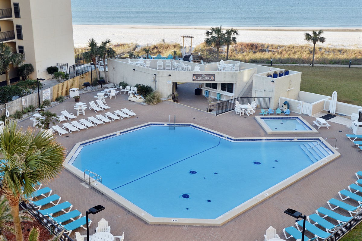 Gulf-front pool