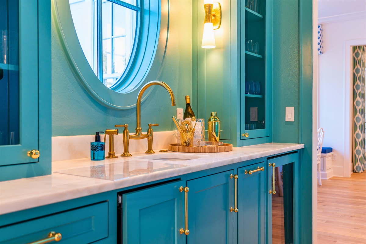 Perfect space for hosting or prepping food!