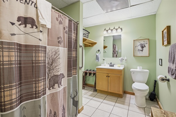 Full Bathroom #5