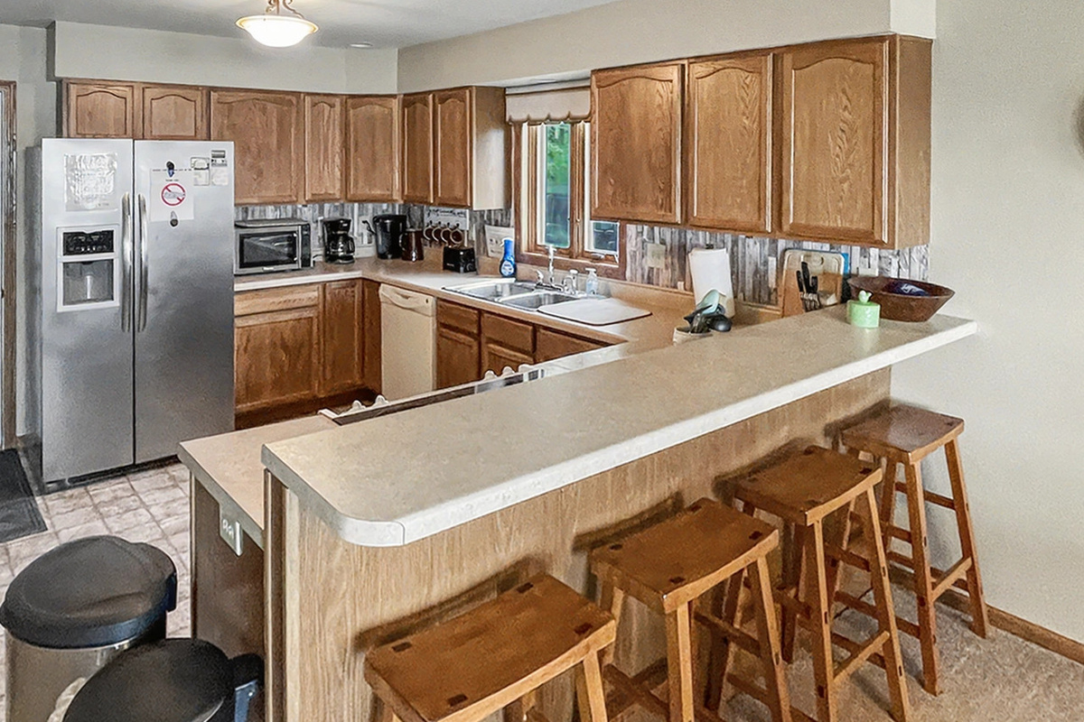 Kitchen - Upper Level with Island