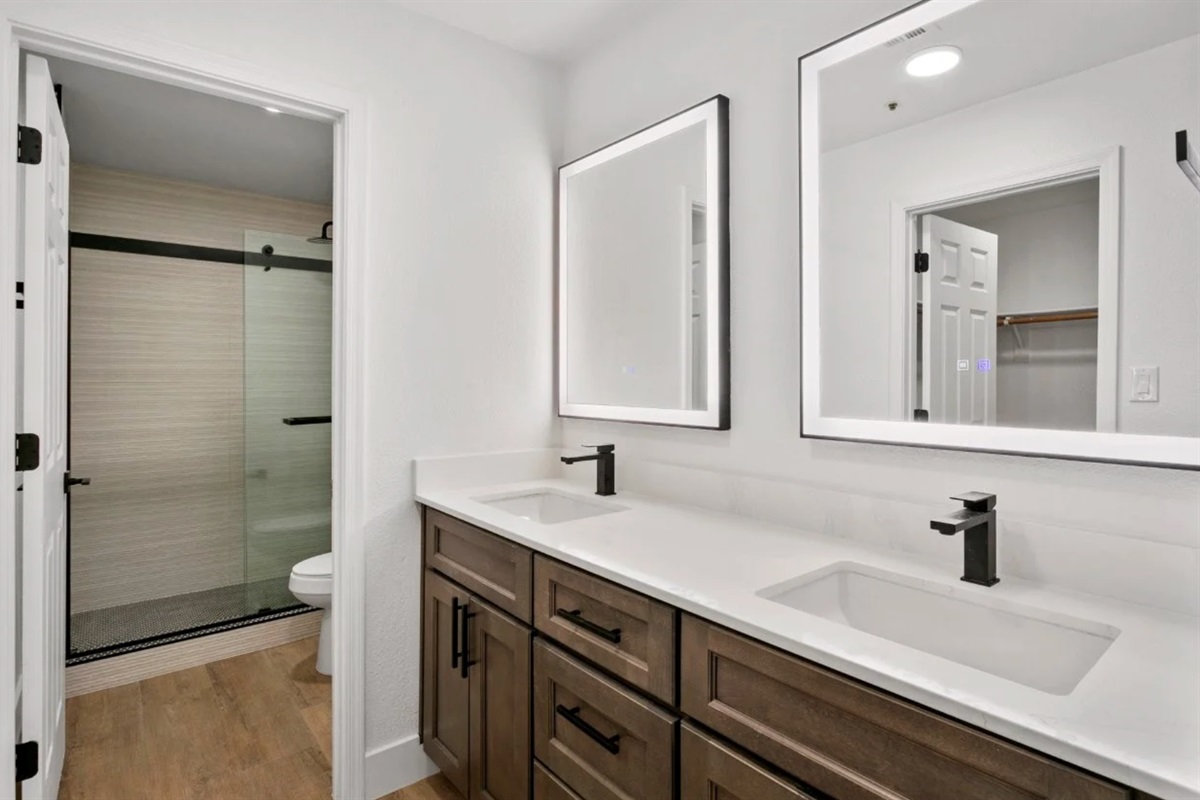 STAGED PHOTOS DESIGN AND COLOR MAY STILL VARY