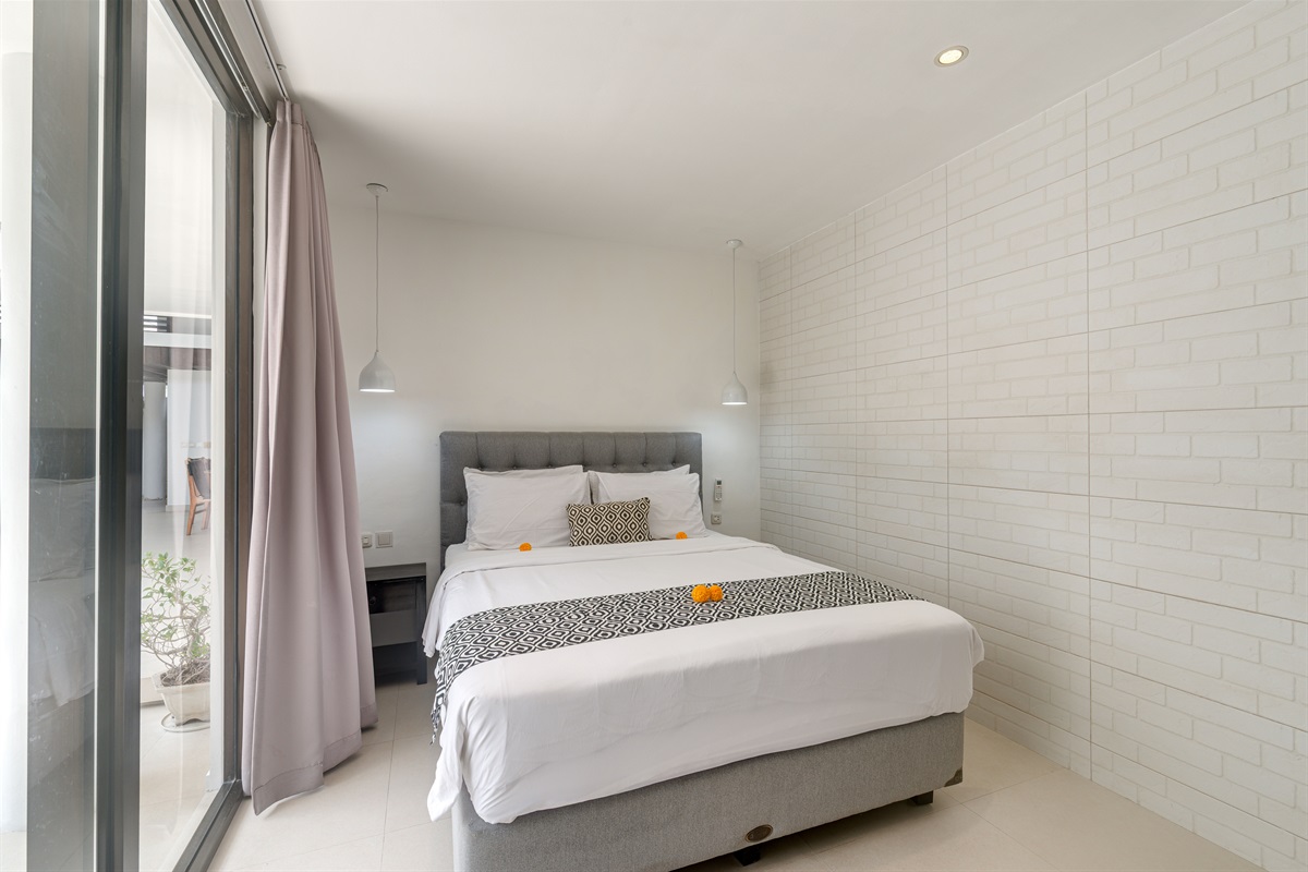 Room 1