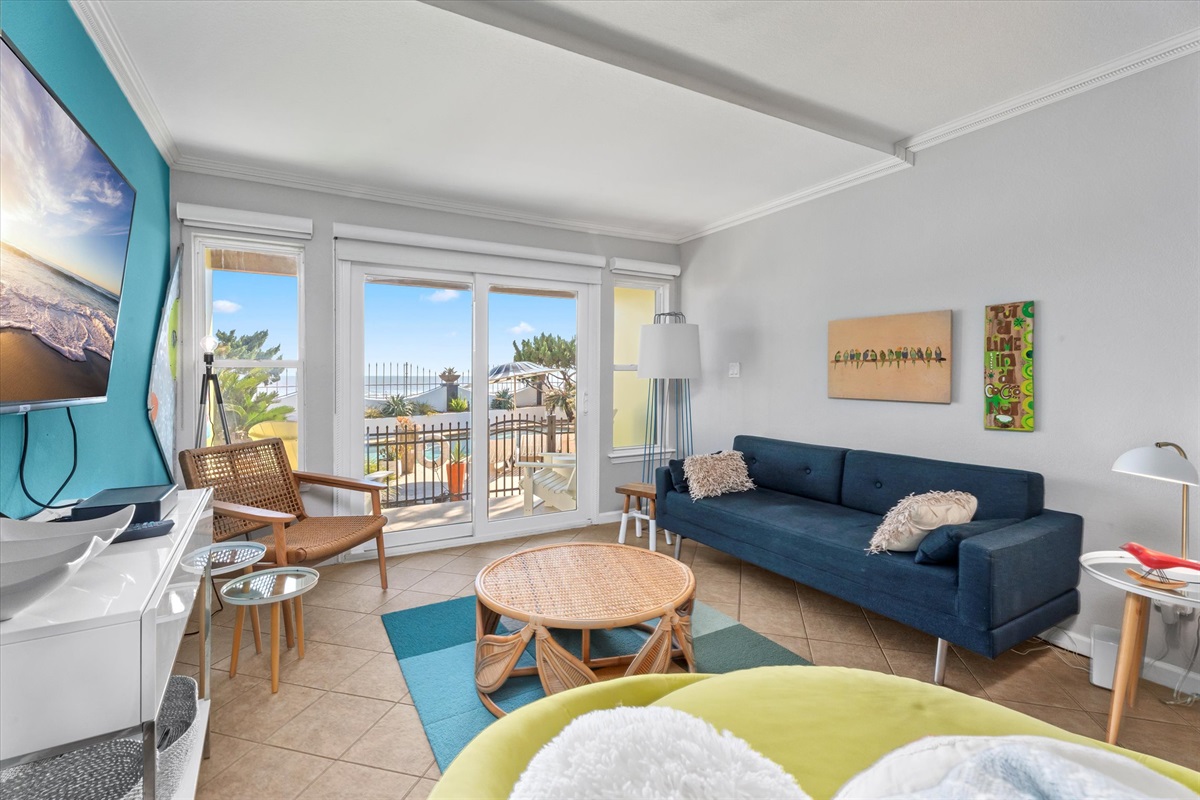 b93e5566fd9643ac9964b86e3b5b5c32 Large | Beachhouse | Texas | TX | Vacation Homes | Galveston | Crystal Beach | Kokomo | Breezy Days | Beachfront Elegance | Sunrise Serenity | Southern Sands Property Management, LLC