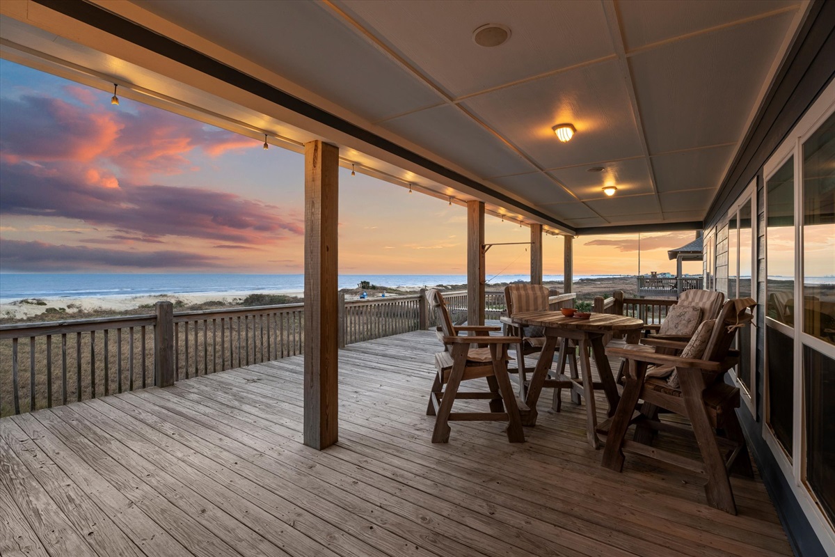 b9517047527847f5a1a7c1dd0c35b053 Large | Beachhouse | Texas | TX | Vacation Homes | Galveston | Crystal Beach | Kokomo | Breezy Days | Beachfront Elegance | Sunrise Serenity | Southern Sands Property Management, LLC