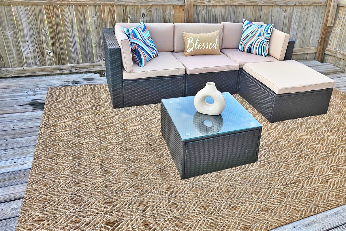 Large deck located right off the main bedroom
