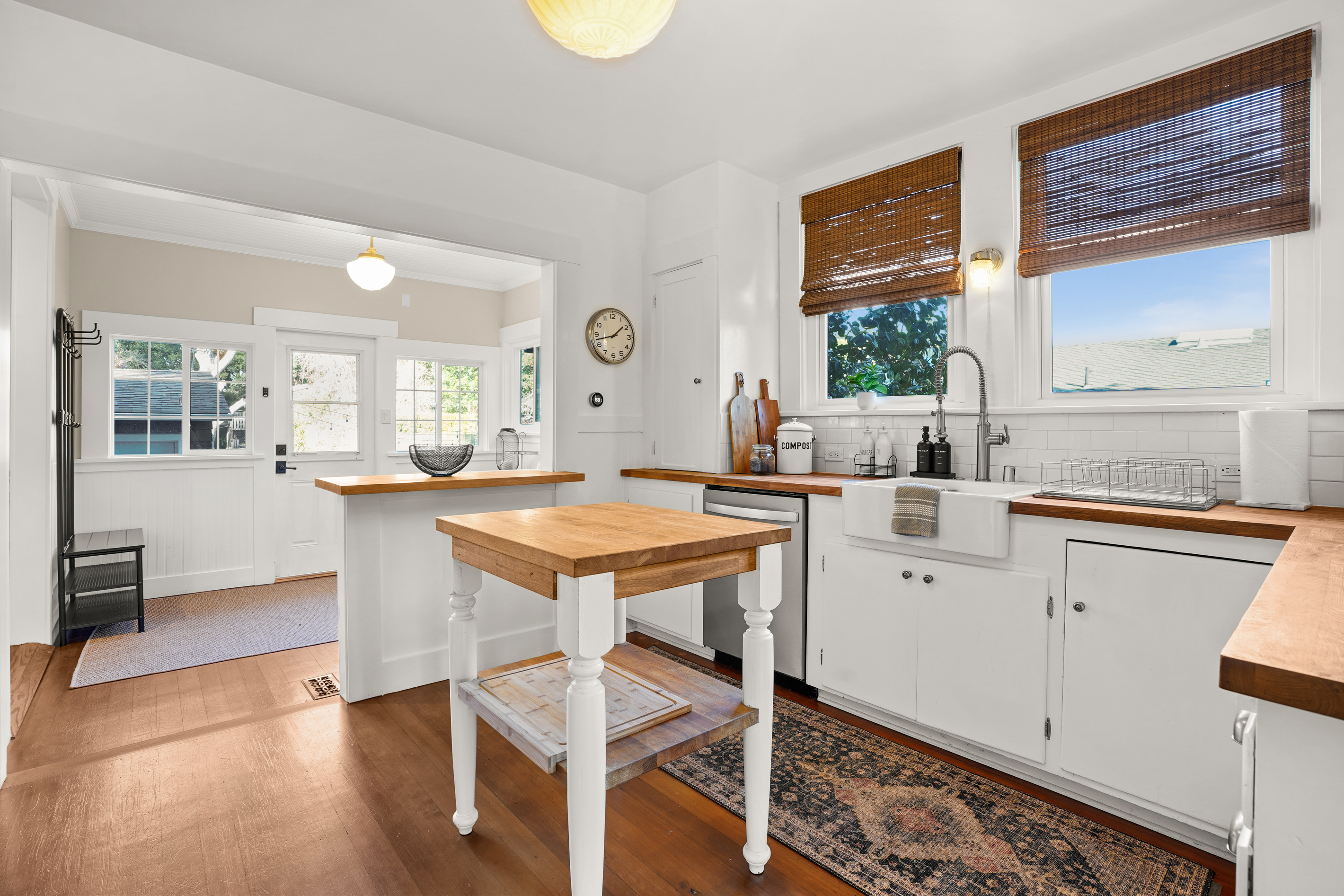 The fully stocked kitchen has everything you need to prepare meals during your stay, including cookware, dishes, utensils, and essential appliances. Whether you're making a quick breakfast or a family dinner, you'll have all the comforts of home.