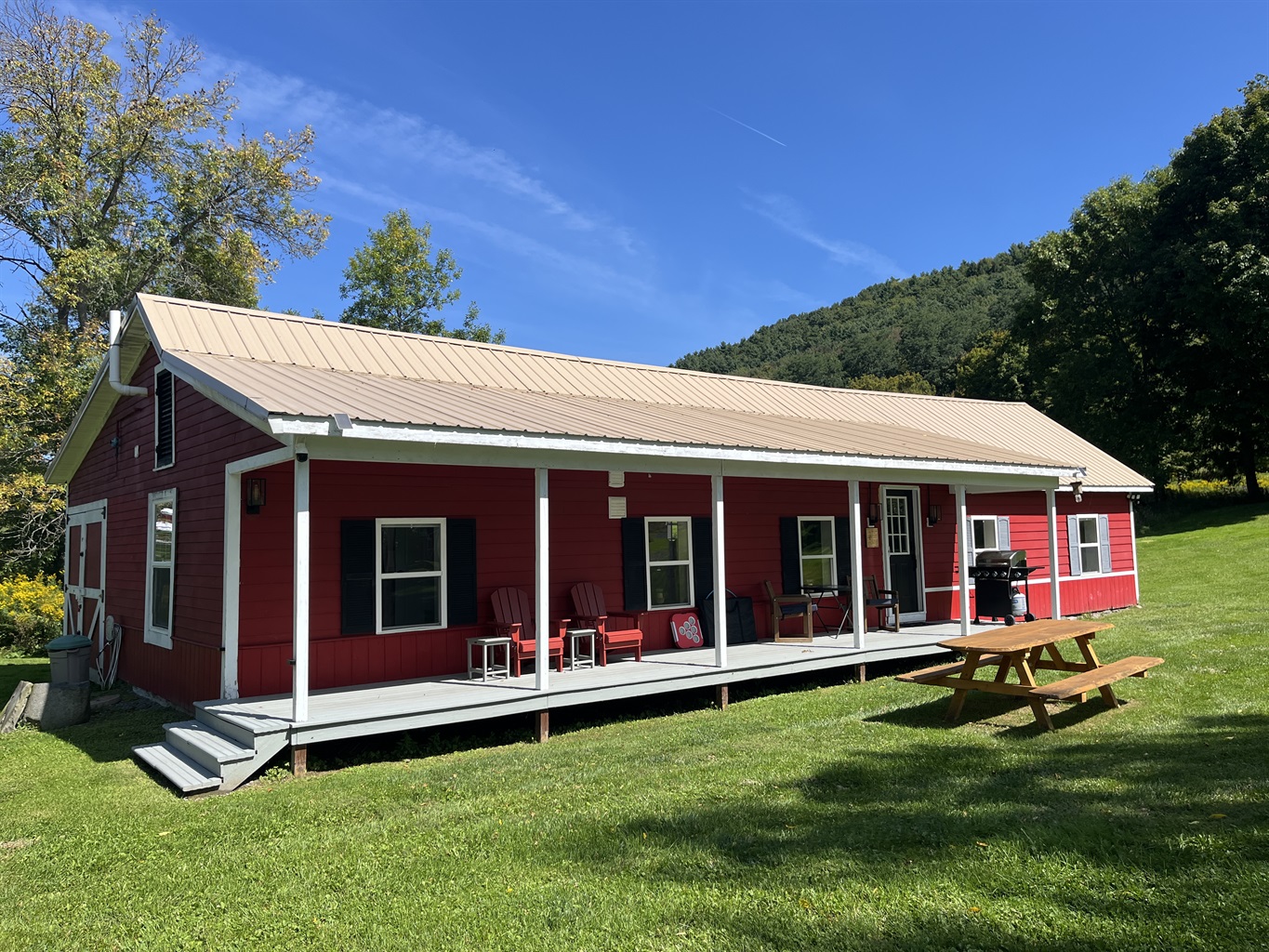NEW LISTING - Total renovation!