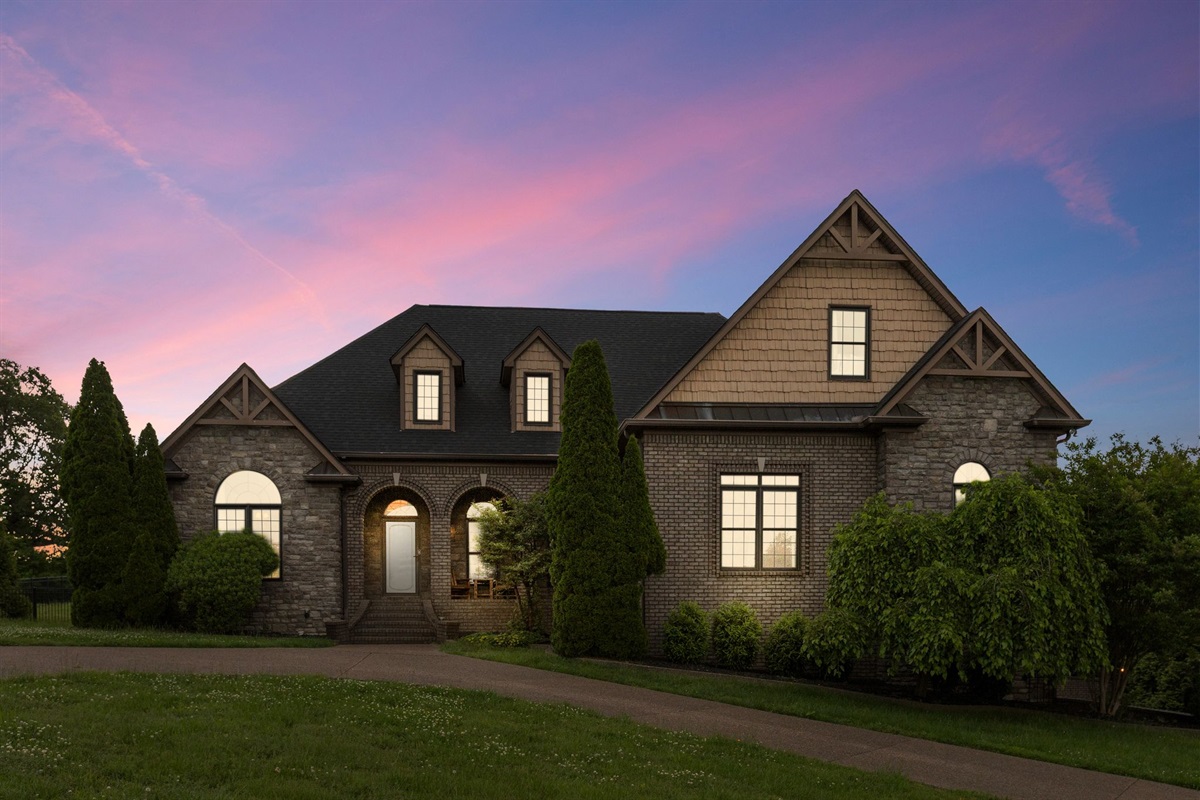 Great sunrise and sunsets are to be seen here!