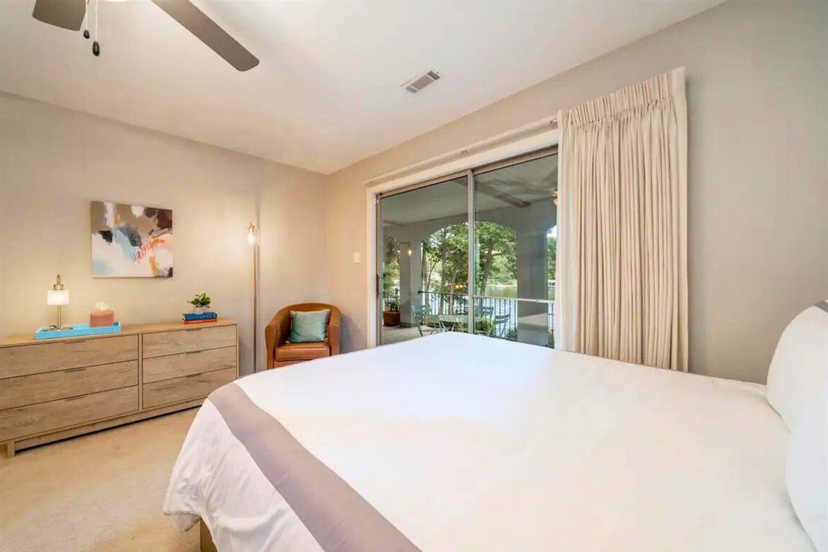 Lower Level - Bedroom with 2 Queen Beds and Large Patio Door