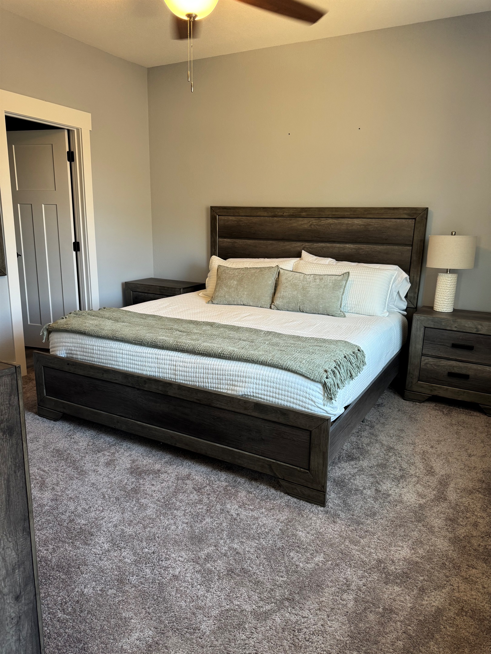 King bedroom, ceiling fan private bath. Main level