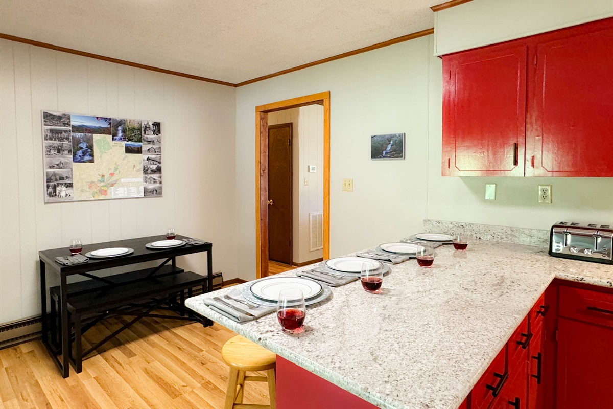 The dining area is small but efficient. Combined with the bar top seating its perfect for family of 6.