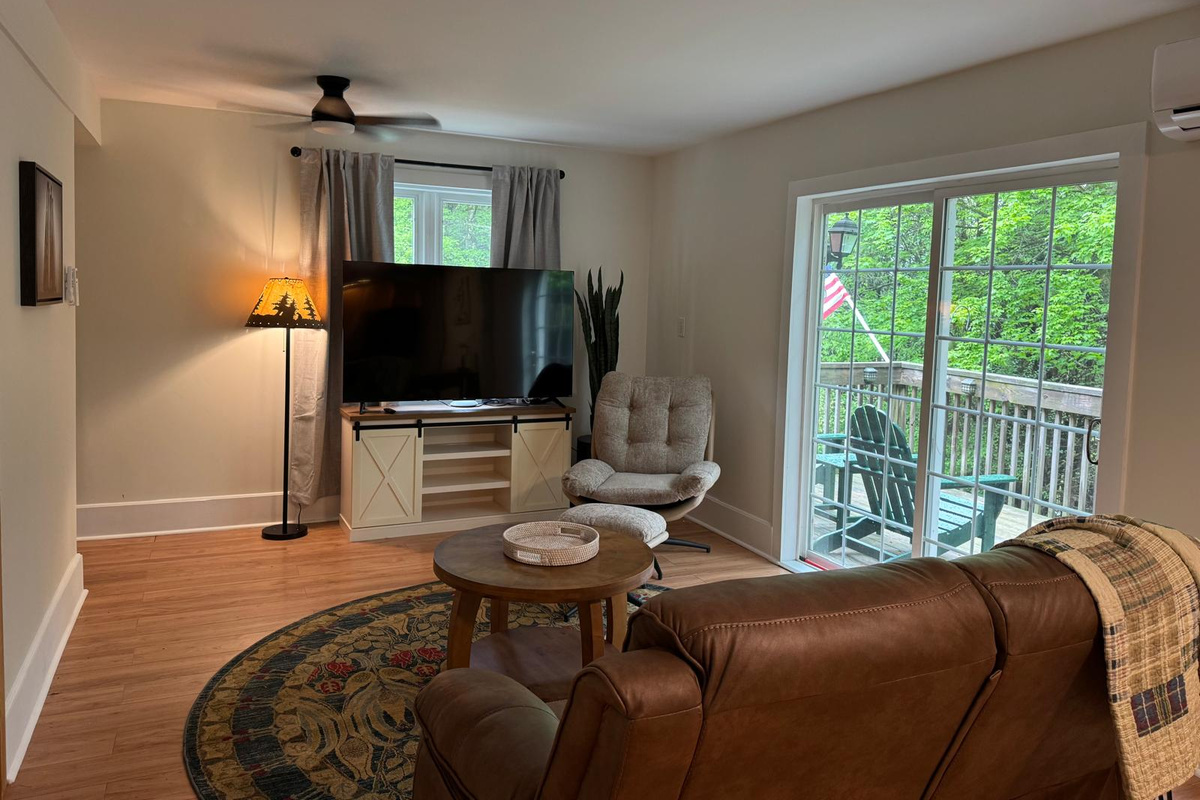 Cottage living room