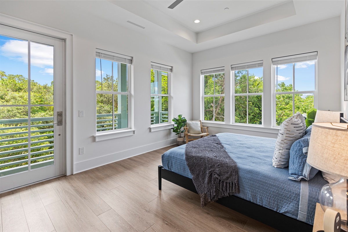2nd Bedroom (3rd Floor)