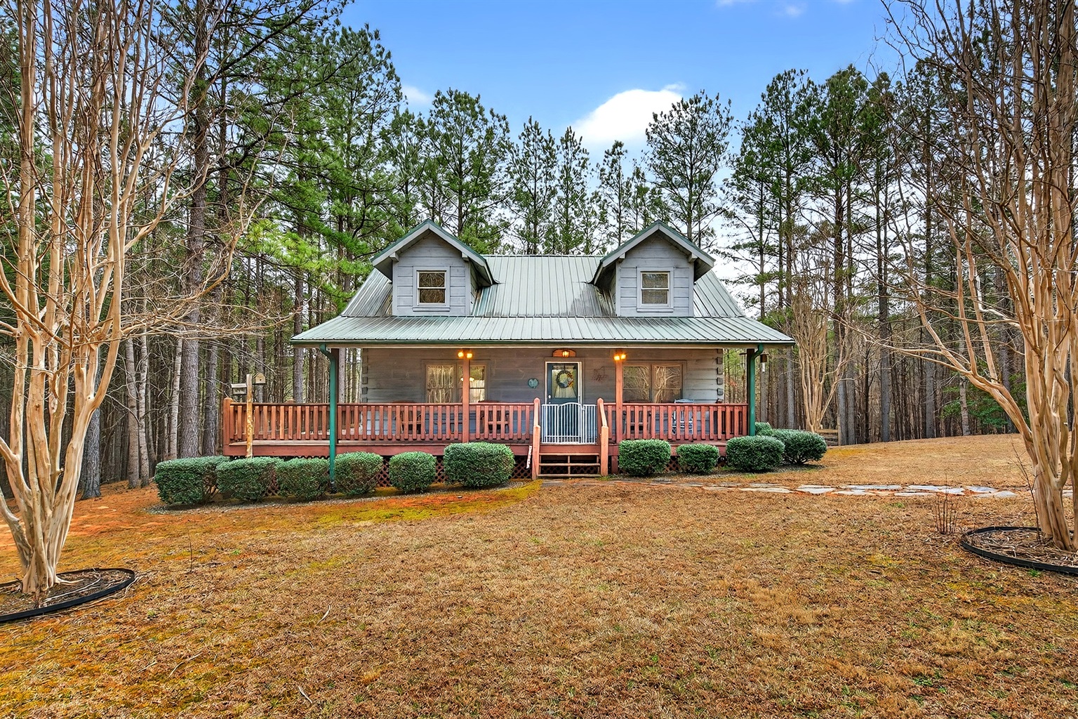 Welcome to "Paws and Relax".