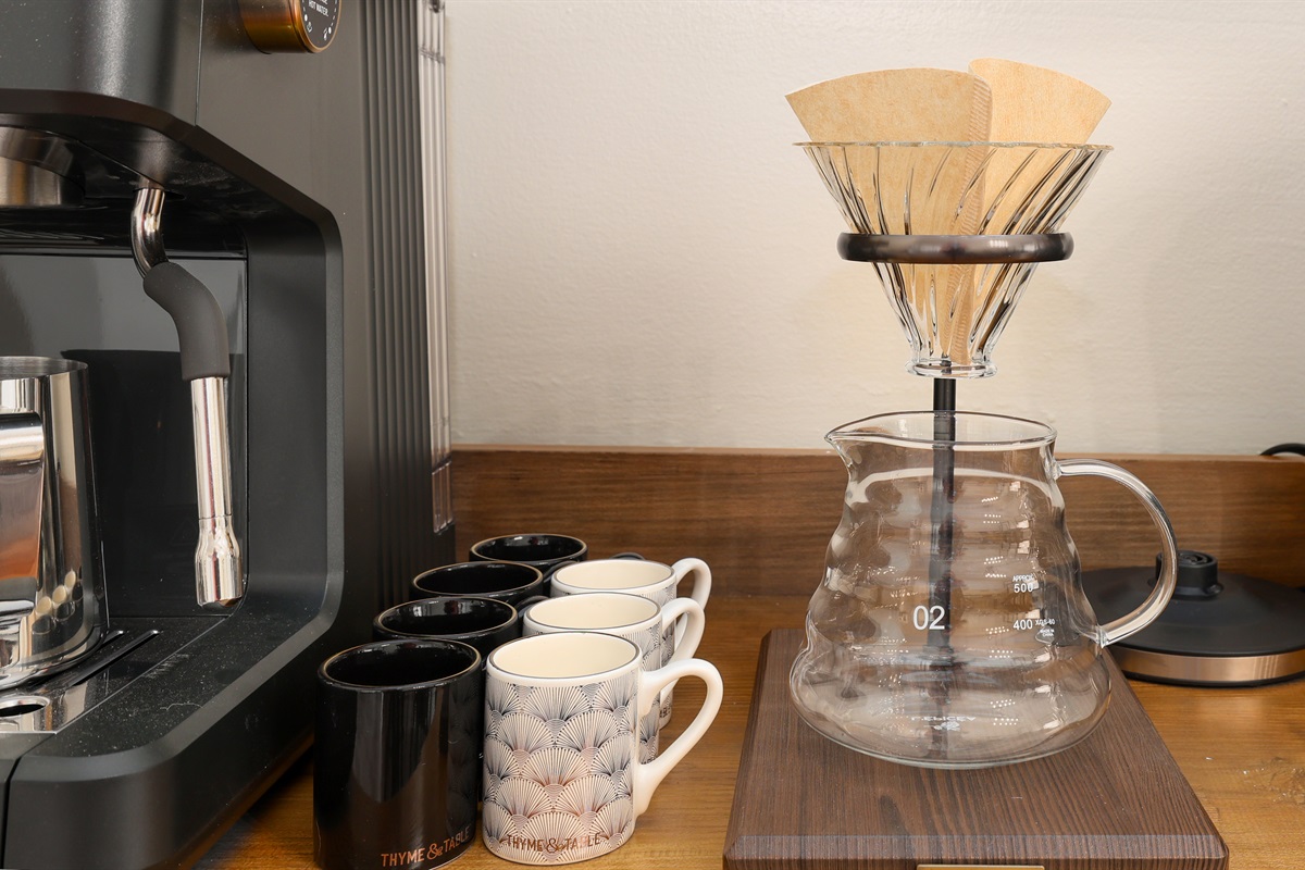 Pour over coffee maker