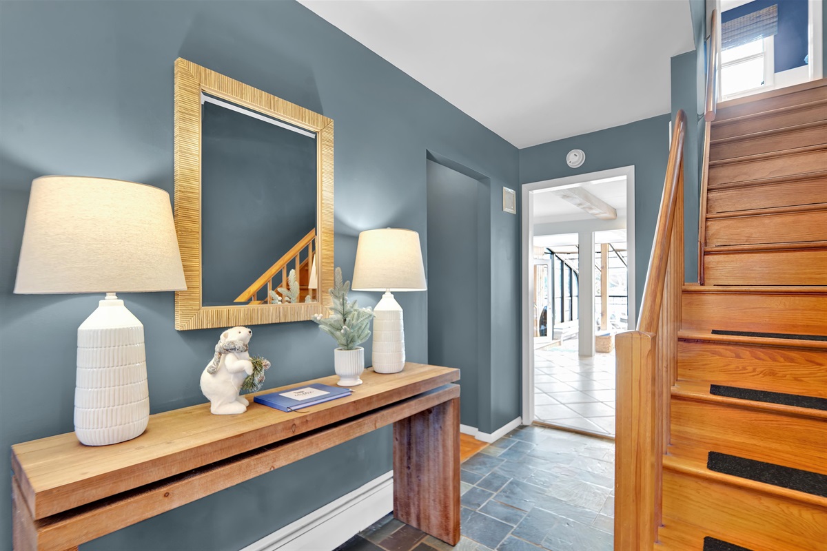 Thoughtfully curated décor touches.