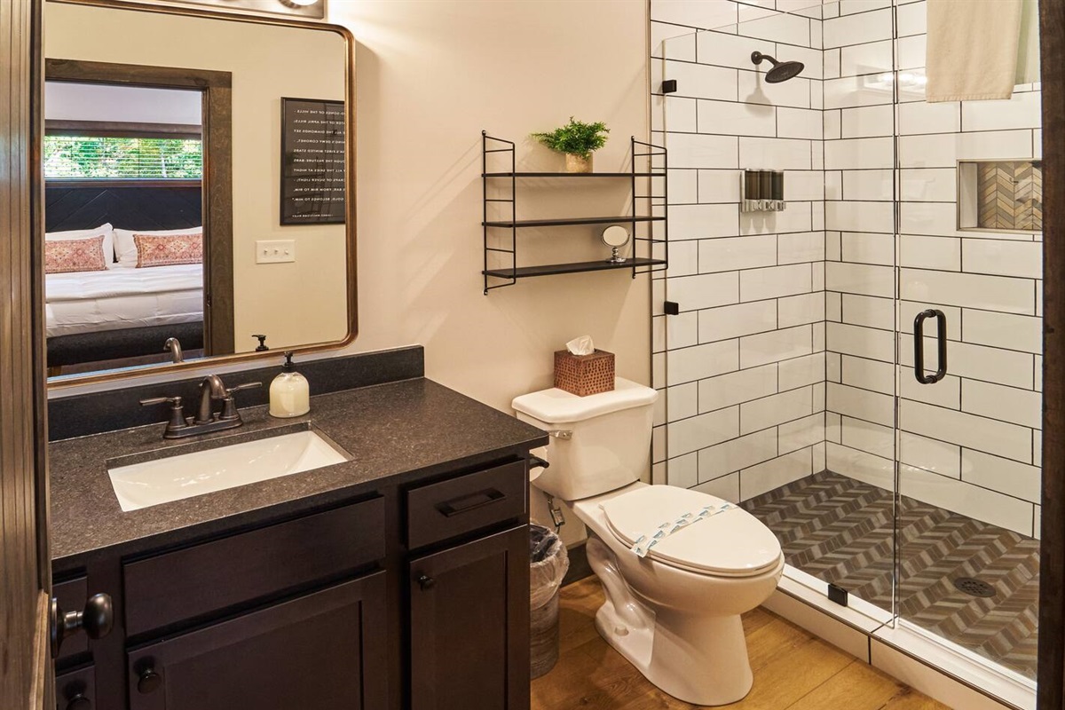 Elegant bathroom with subway tiles