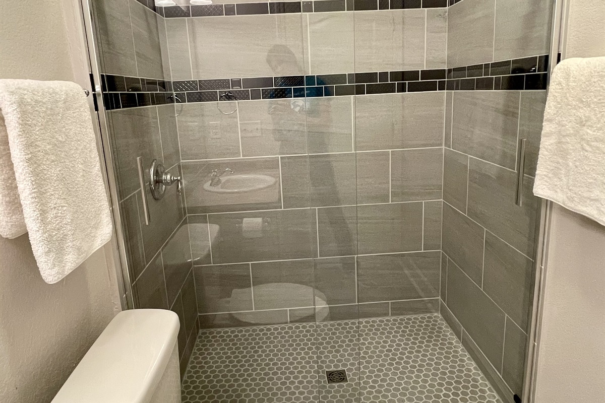 Custom Tiled Walk in Shower