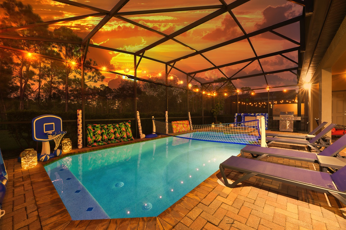 Twin Palms Villa: Pool