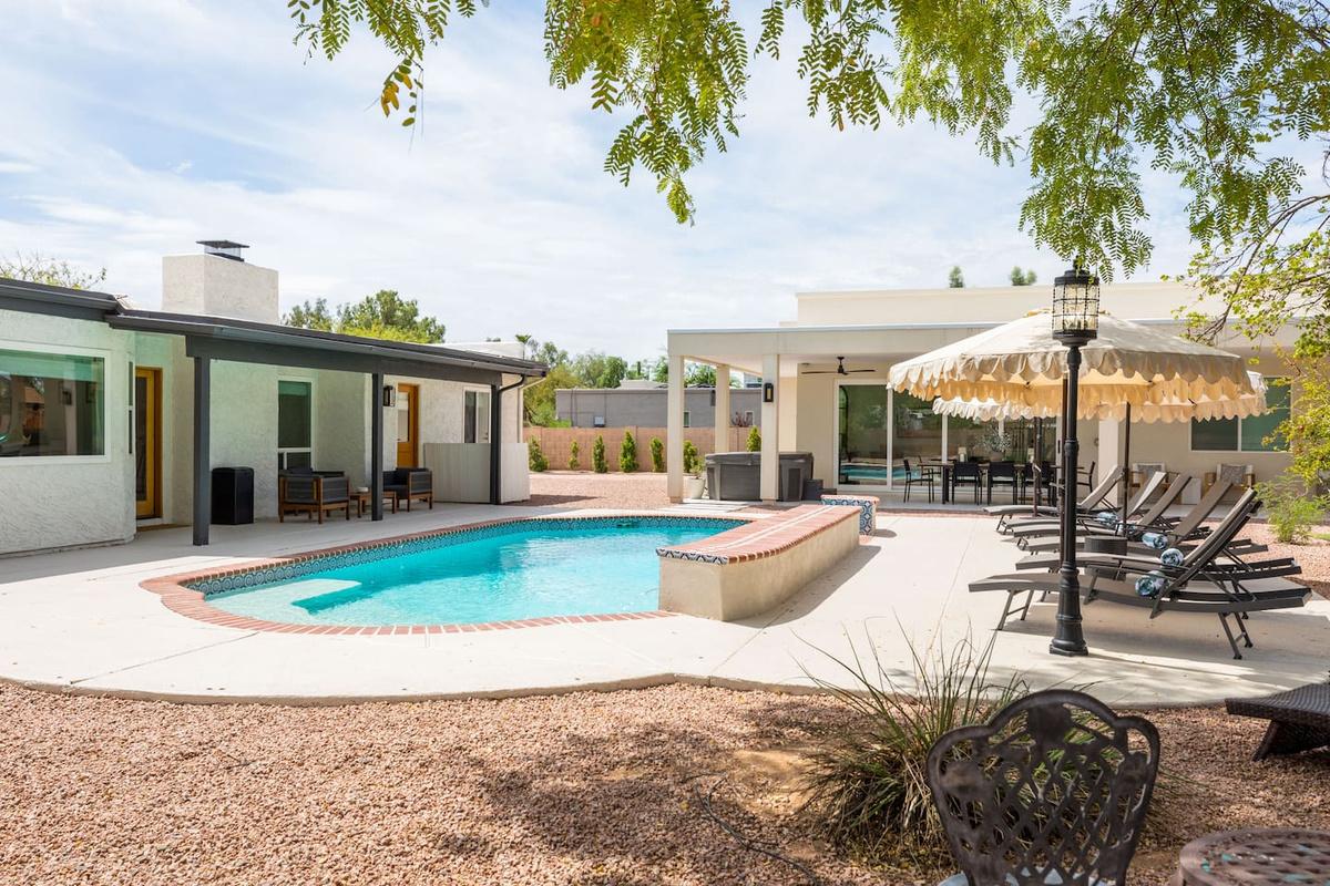 Sweetwater Home