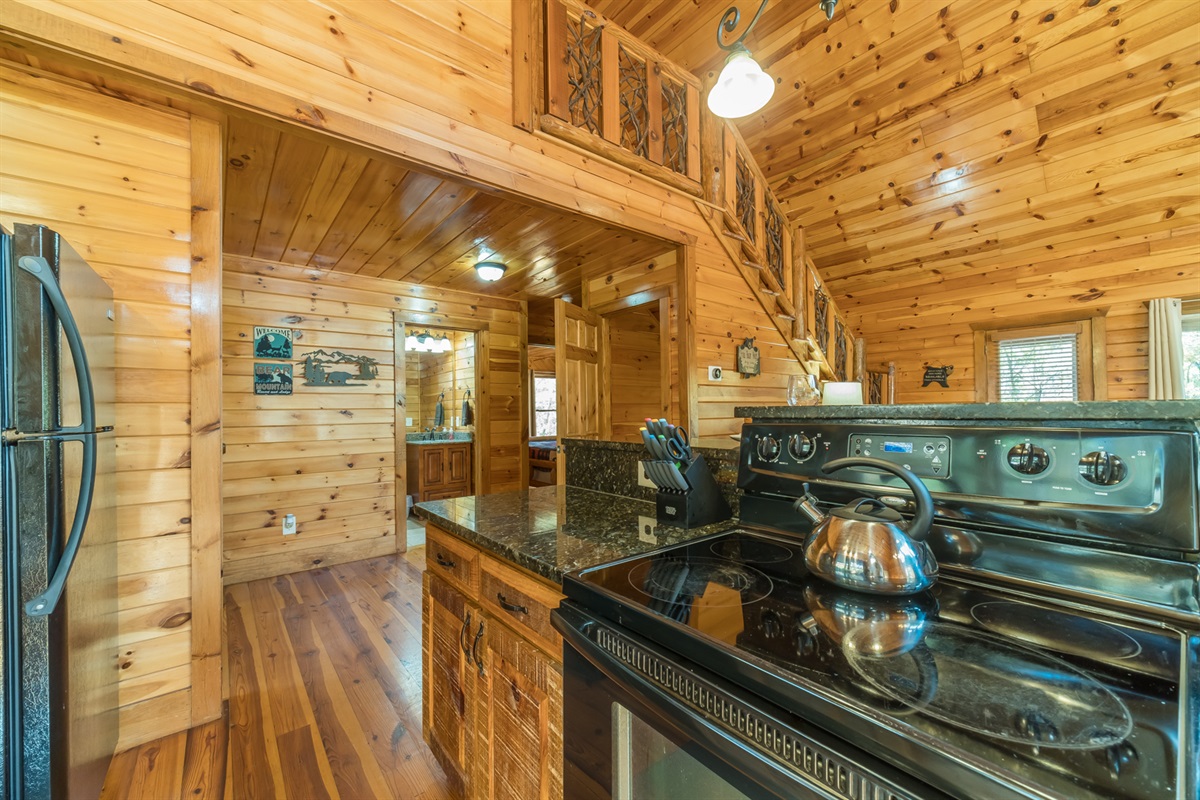 Fully Stocked Kitchen