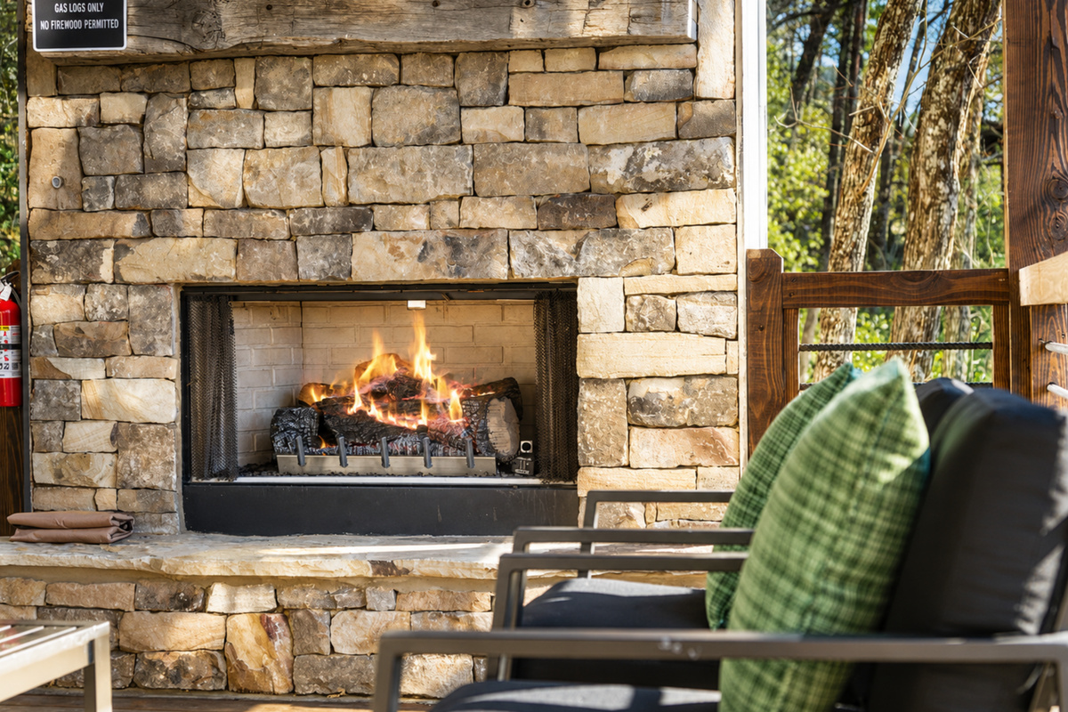 Fires lit, stress gone.
(Available Year Round)
