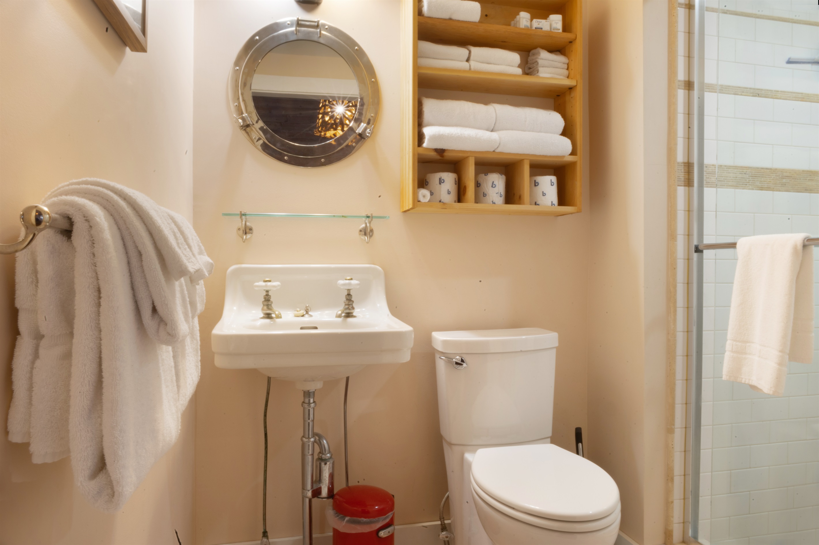 Master Hall Bathroom - Port Hole Mirror