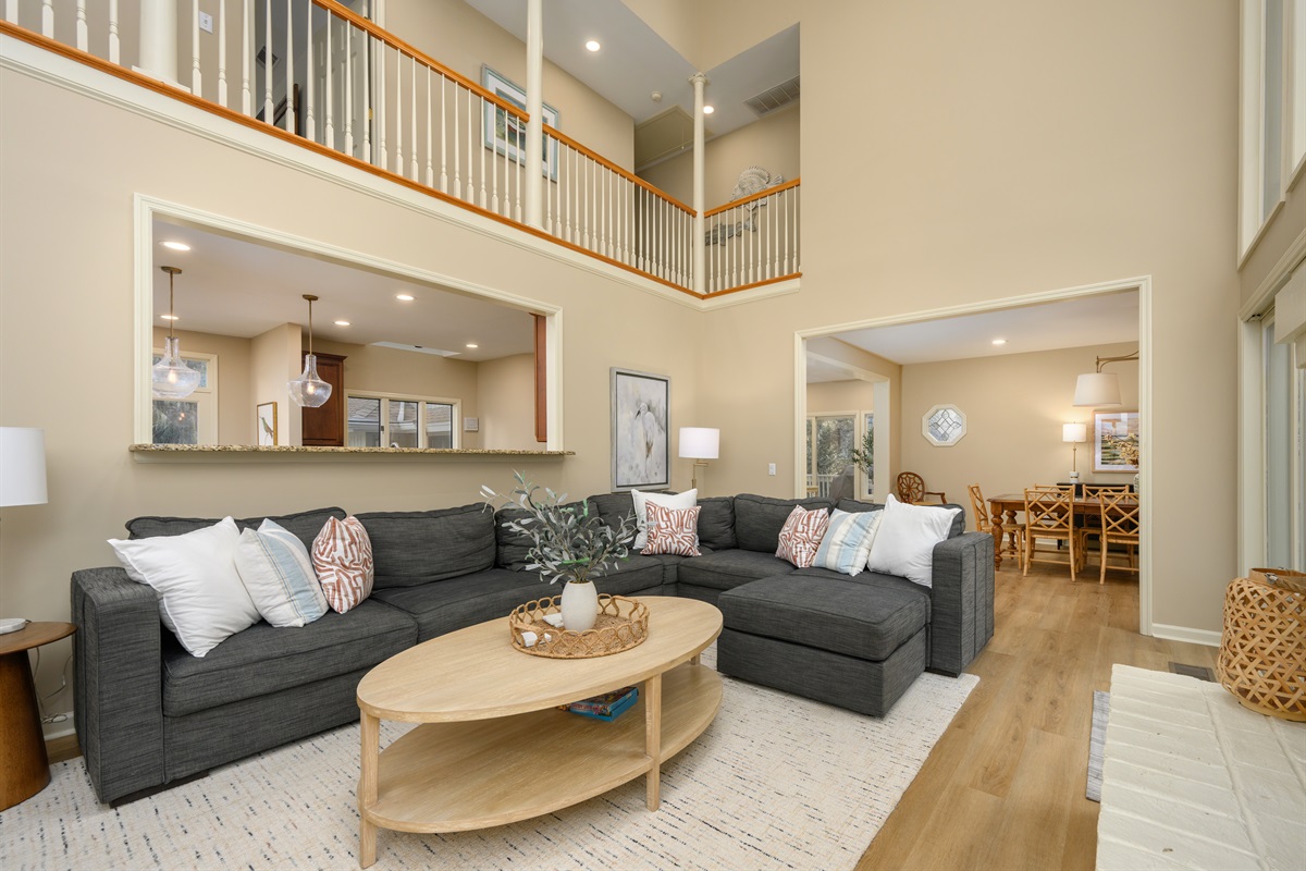 Seating for 10 in the living room