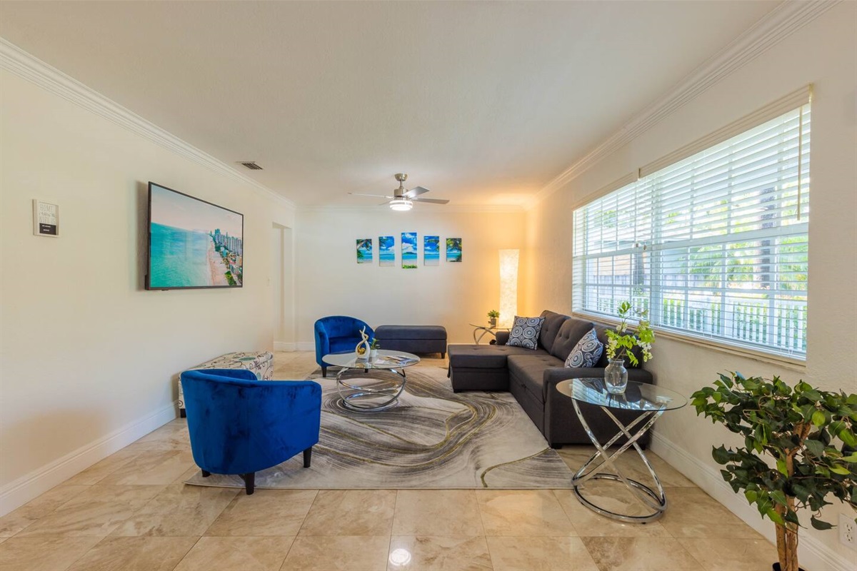 The Living Room sits just off the main entrance and has easy access to the kitchen and garage/ laundry.