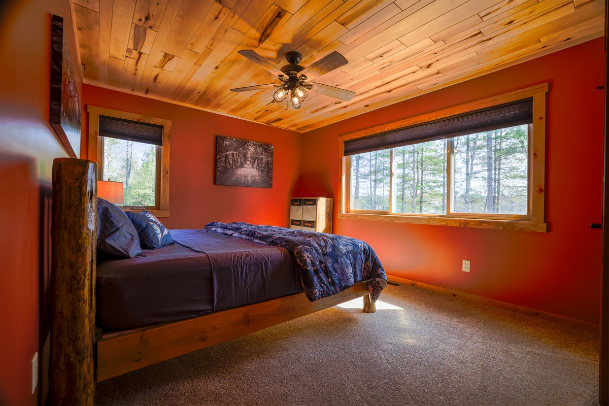 Bedroom 2 - Upper Level, King Bed, 2 Nightstands w/USB Ports