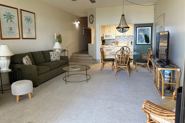 Relaxed island living space