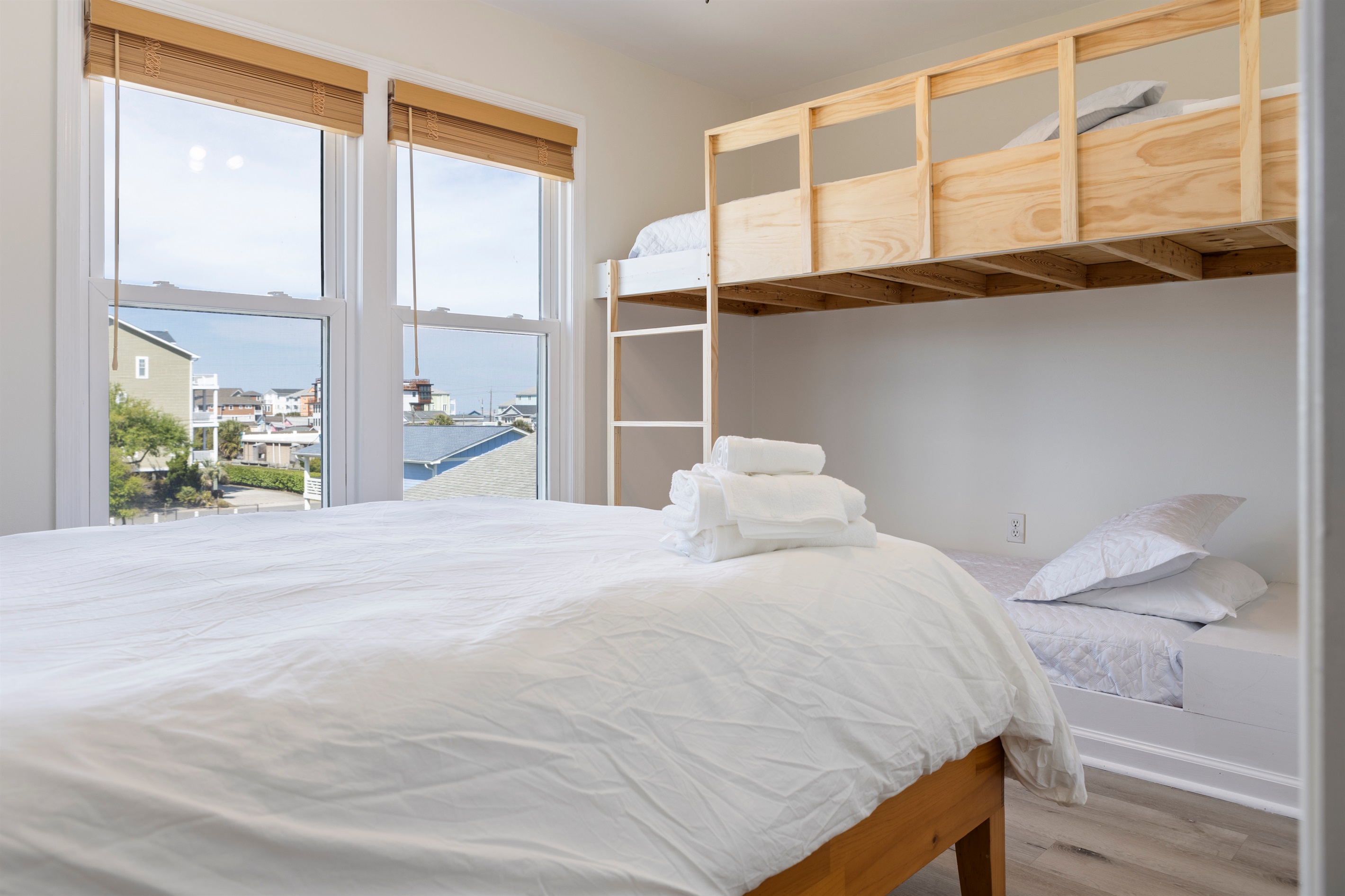 Bedroom 2: Queen bed and built-in bunk with twin over twin